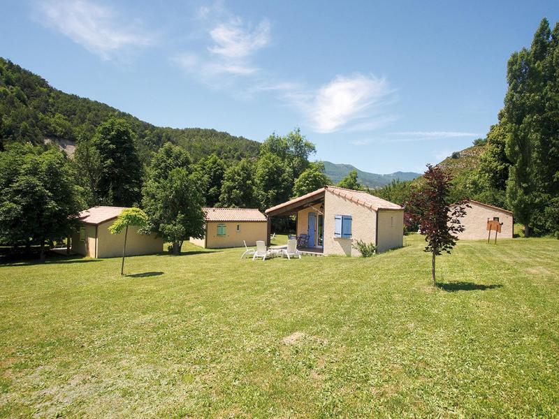 Logis Hotel Le Ceans Orpierre Exterior photo