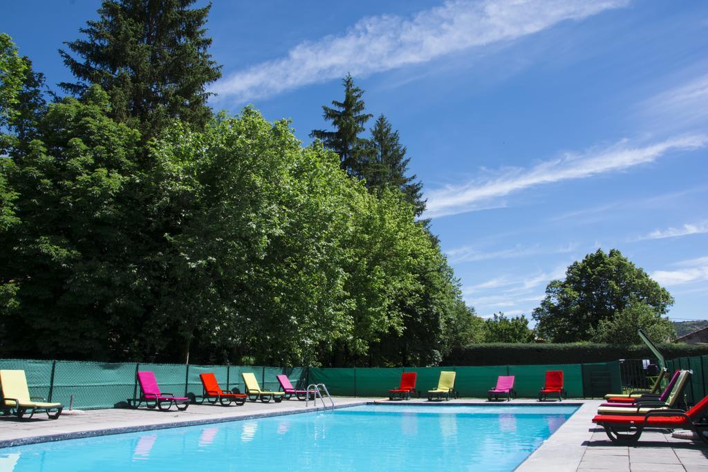 Logis Hotel Le Ceans Orpierre Exterior photo